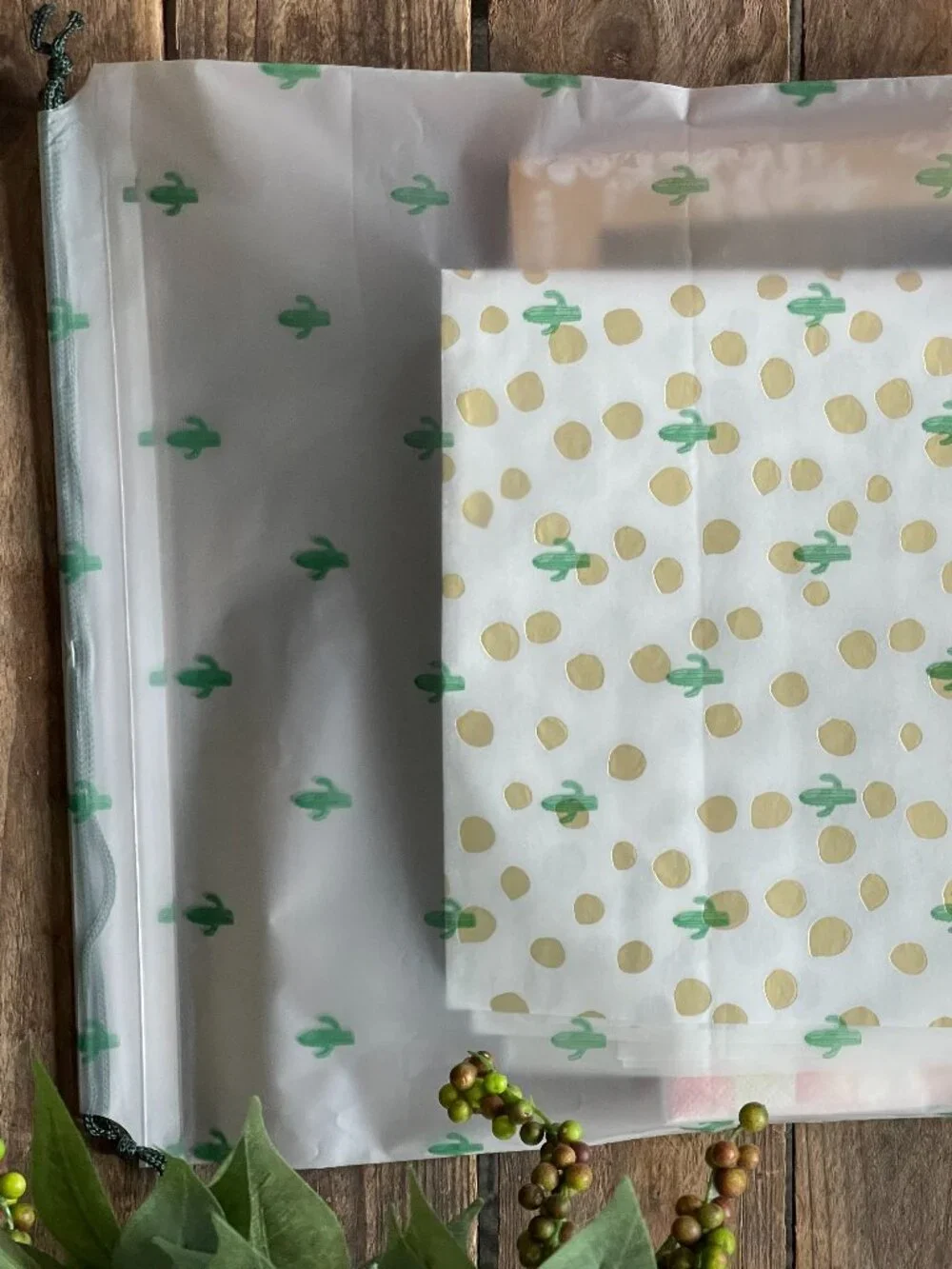 MacKenzie-Childs Rosy Check BUNDLE! Bistro Spreaders Set + Cocktail Napkins